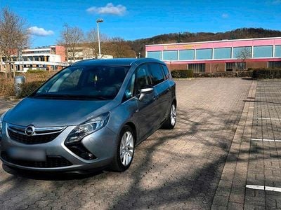 Usata Opel Zafira 136 CV (100 kW) 2015 Argento Monovolume