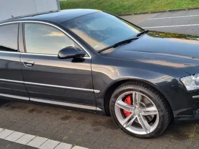 Gebraucht Audi A8 280 PS (205 kW) 2004 Schwarz Limousine