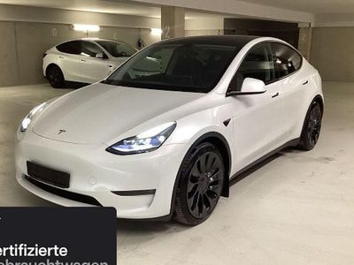 Weiß Gebraucht 2023 Tesla Model Y Performance SUV | 36.800 € (Fairer Preis)