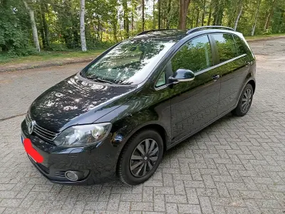 Gebraucht VW Golf VI 105 PS (77 kW) 2010 Schwarz Kleinwagen
