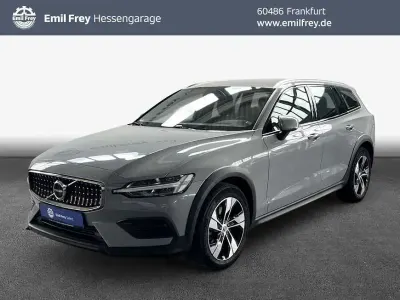 Gebraucht Volvo V60 CC 145 PS (106 kW) 2024 Kombi