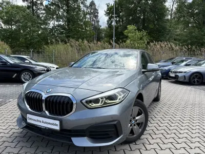 Gebraucht BMW 118 Advantage 136 PS (100 kW) 2022 Grau Kleinwagen