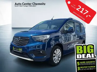 Gebraucht Opel Combo Life Innovation 131 PS (96 kW) 2020 Ozean blau Van / Kleinbus