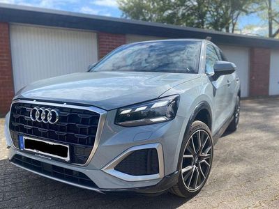 Second-hand Audi Q2 Advanced 150 CP (110 kW) 2023 Gri SUV