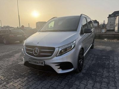 Gebraucht Mercedes V220 190 PS (139 kW) 2018 Brillantsilber metallic Van / Kleinbus