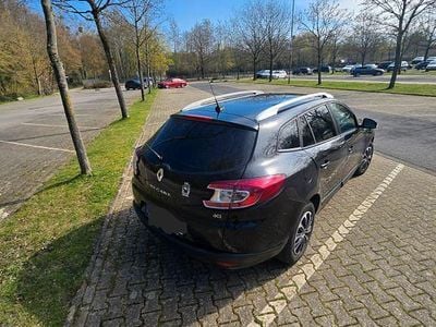 Second-hand Renault Mégane III Expression 90 CP (66 kW) 2012 Negru Berlinǎ