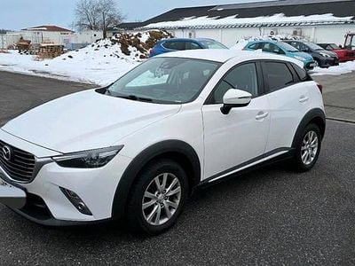 Weiß Gebraucht 2015 Mazda 3 Sports-Line Limousine | 11.200 € (Etwas zu teuer)