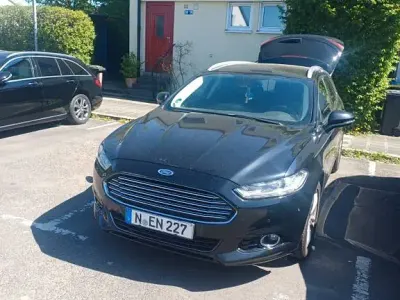 Gebraucht Ford Mondeo Business Edition 165 PS (121 kW) 2015 Schwarz Limousine