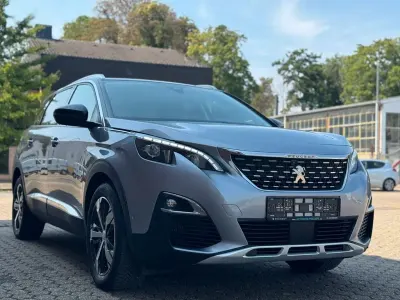 Gebraucht Peugeot 5008 Allure 131 PS (96 kW) 2018 Grau SUV