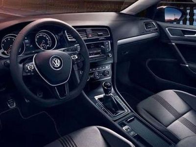 Gebraucht VW Golf VII Allstar 150 PS (110 kW) 2016 Schwarz Limousine