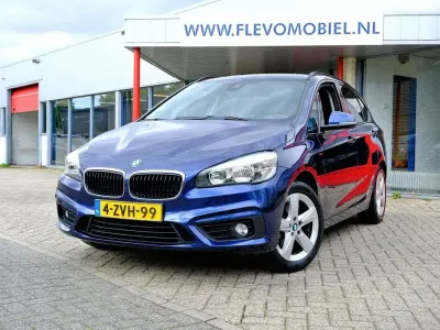 Używany BMW 218 Active Tourer 150 KM (110 kW) 2015 Niebieski Minivan
