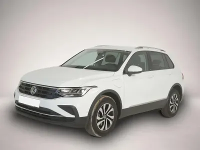 Gebraucht VW Tiguan Active 245 PS (180 kW) 2022 Manufacturer SUV