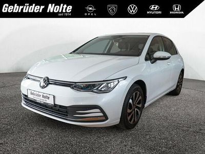 Gebraucht VW Golf VIII Active 110 PS (80 kW) 2021 Weiß Kleinwagen