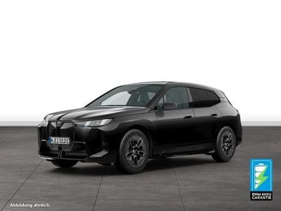Second-hand BMW iX M Sport 400 kW (544 CP) 2025 Negru SUV
