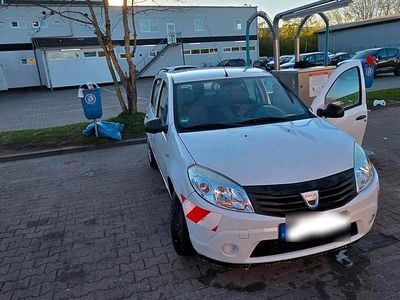 Second-hand Dacia Sandero 75 CP (55 kW) 2009 Alb Hatchback