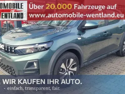 Neu Dacia Sandero Expression 110 PS (80 kW) 2026 Cedar grün Limousine