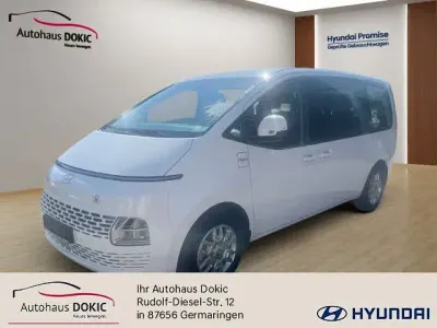 Gebraucht Hyundai Staria Trend 224 PS (164 kW) 2025 Weiß Van / Kleinbus