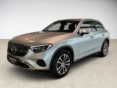 Usata Mercedes GLC200 204 CV (150 kW) 2024 Argento SUV