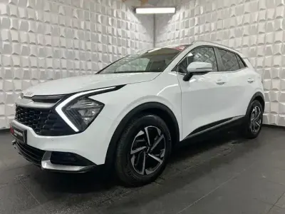 Gebraucht Kia Sportage Vision 136 PS (100 kW) 2023 Weiß SUV