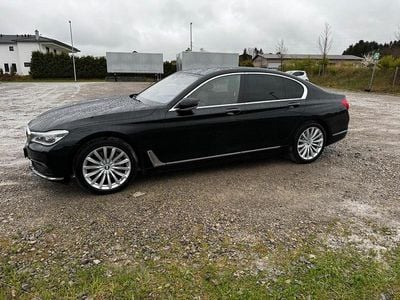 BMW 730