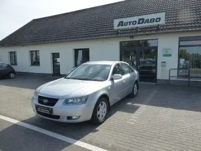 Gebraucht Hyundai Sonata GLS 162 PS (119 kW) 2006 Silber Limousine