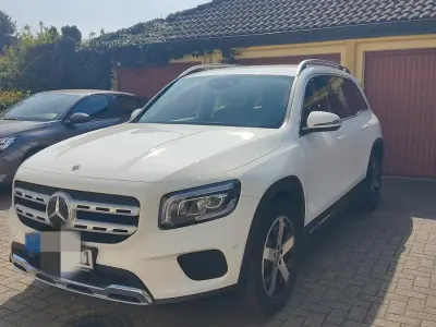 Gebraucht Mercedes GLB180 136 PS (100 kW) 2022 Weiß SUV