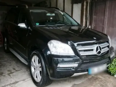Gebraucht Mercedes GL450 306 PS (225 kW) 2009 Schwarz SUV