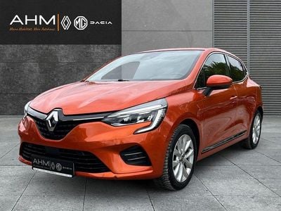 Usata Renault Clio V Intens 101 CV (74 kW) 2021 Arancione Berlina