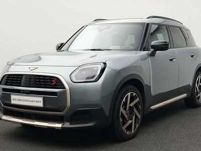 Grün Gebraucht 2025 Mini Countryman Favoured SUV | 40.287 € (Etwas zu teuer)