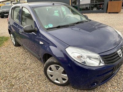 Gebraucht Dacia Sandero 75 PS (55 kW) 2009 Blau Limousine