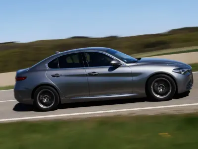 Gebraucht Alfa Romeo Giulia Super 179 PS (131 kW) 2016 Schwarz Limousine
