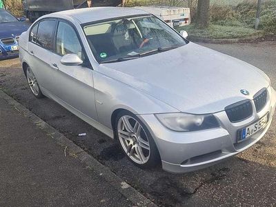 Gebraucht BMW 318 143 PS (105 kW) 2008 Limousine