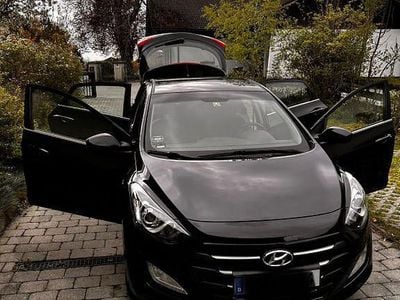 Usata Hyundai i30 Premium 136 CV (100 kW) 2016 Nero Berlina