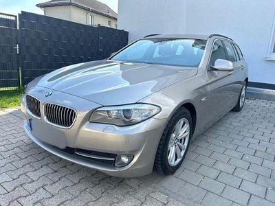 Usado BMW 525 Performance 218 HP (160 kW) 2012 Dourado Carrinha