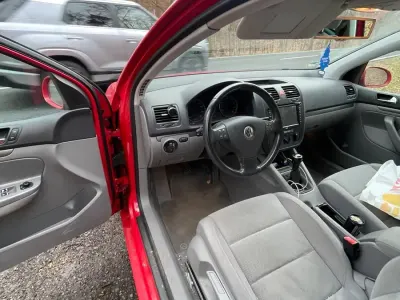 Gebraucht VW Golf IV 118 PS (86 kW) 2004 Rot Limousine