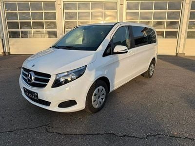 Mercedes V200