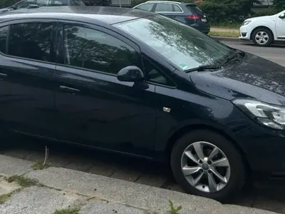 Używany Opel Corsa 90 KM (66 kW) 2018 Niebieski Hatchback