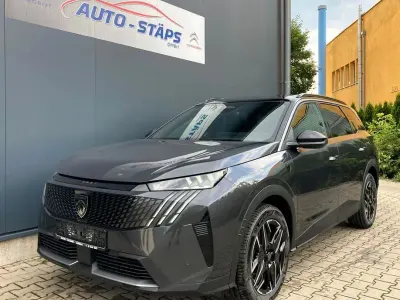 Neu Peugeot 5008 GTi 136 PS (100 kW) 2025 Grau SUV