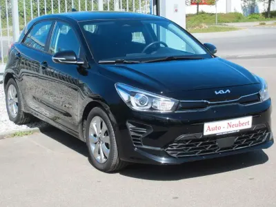 Usata Kia Rio Vision 101 CV (74 kW) 2022 Nero Berlina