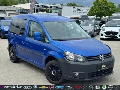 Gebraucht VW Caddy Team 102 PS (75 kW) 2015 Blau Van / Kleinbus