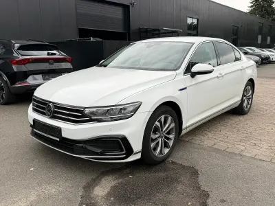 Gebraucht VW Passat GTE 218 PS (160 kW) 2021 Weiß Limousine