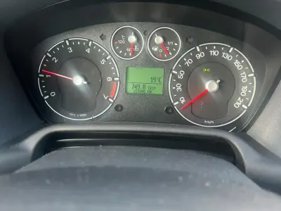 Brugt Ford Fusion 101 HK (74 kW) 2011 Sølv Hatchback