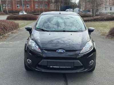 Gebraucht Ford Fiesta Champions Edition 82 PS (60 kW) 2012 Schwarz Kleinwagen