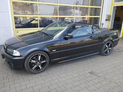 Gebraucht BMW 320 Sport Line 170 PS (125 kW) 2003 Schwarz Cabrio