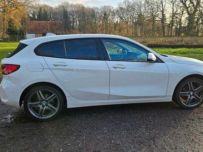 Gebraucht BMW 116 Sport Line 109 PS (80 kW) 2021 Weiß Kleinwagen