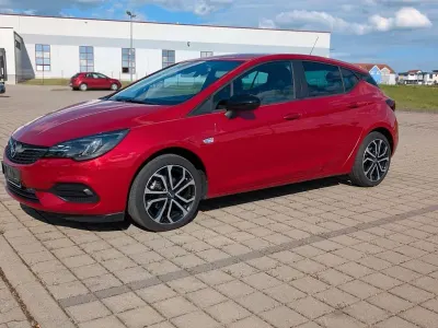 Gebraucht Opel Astra 131 PS (96 kW) 2021 Rot Limousine