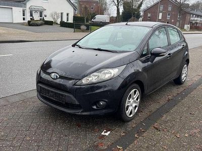 Schwarz Gebraucht 2009 Ford Fiesta Trend Limousine | 2.750 € (Fairer Preis)