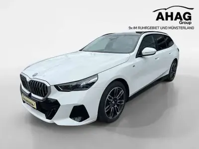 Gebraucht BMW i5 Comfort Edition 250 kW (340 PS) 2025 Braun Kombi
