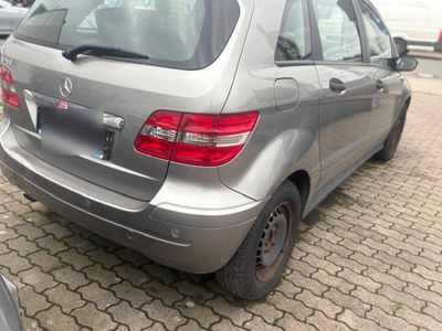 Mercedes B150