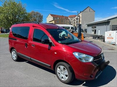 Usata Dacia Dokker 130 CV (95 kW) 2020 Rosso Monovolume
